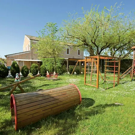 Σπίτι διακοπών Locazione Turistica Camping Classe Village.4 Lido di Dante