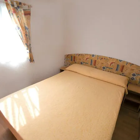 Locazione Turistica Camping Classe Village.4