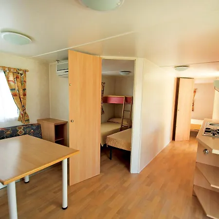 Locazione Turistica Camping Classe Village.4 Tatil Evi
